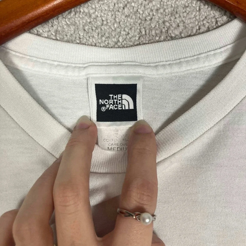 Vintage The North Face T-Shirt Mens Medium White Script Logo Graphic Tee
